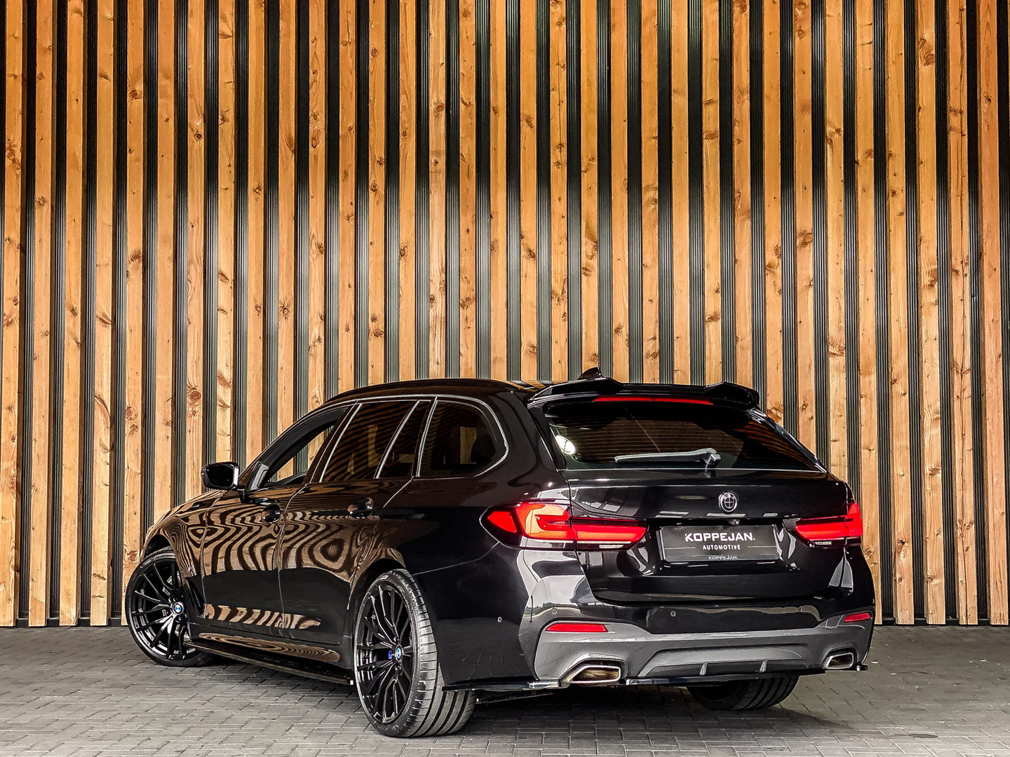 BMW BMW