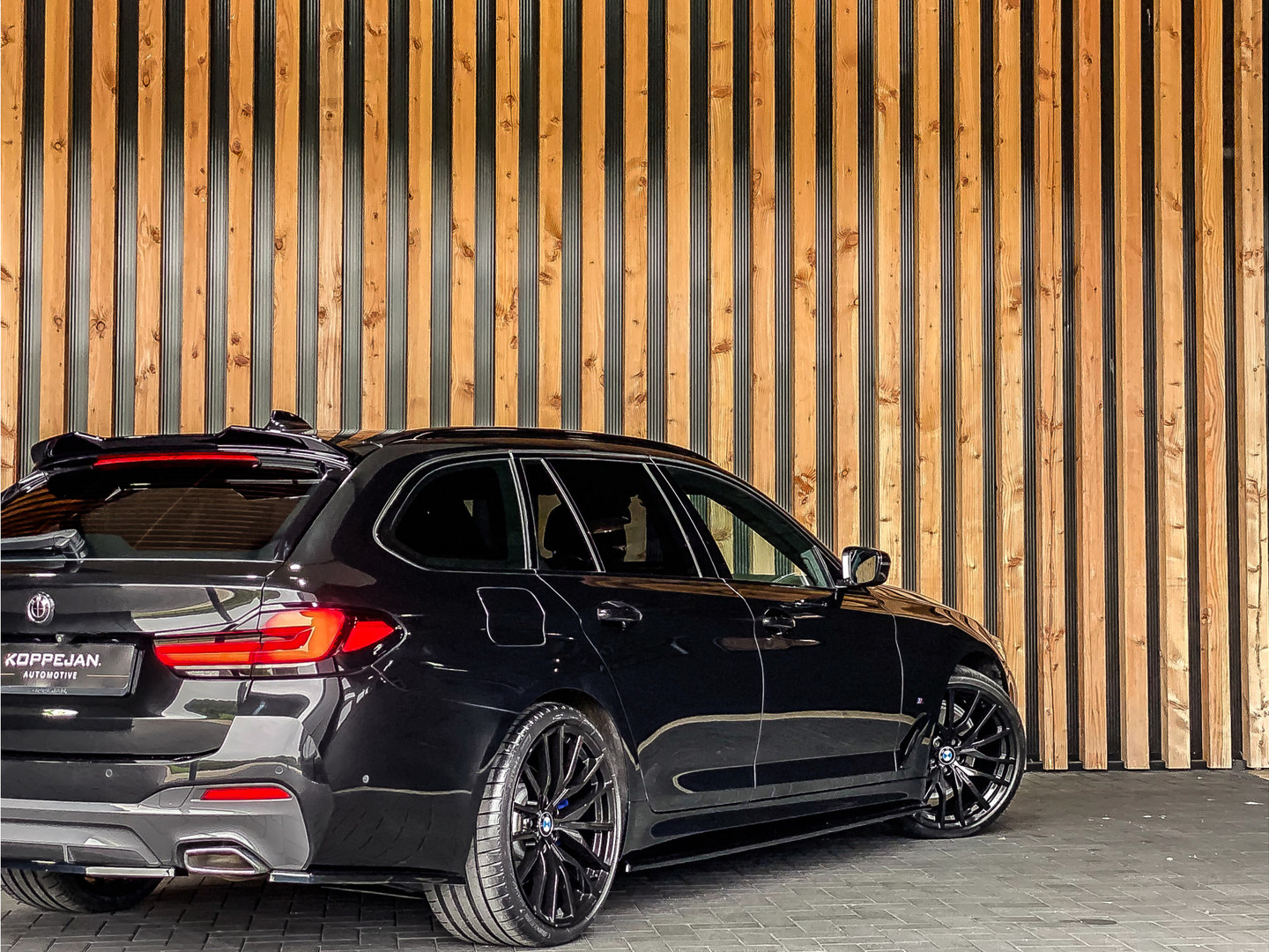BMW BMW