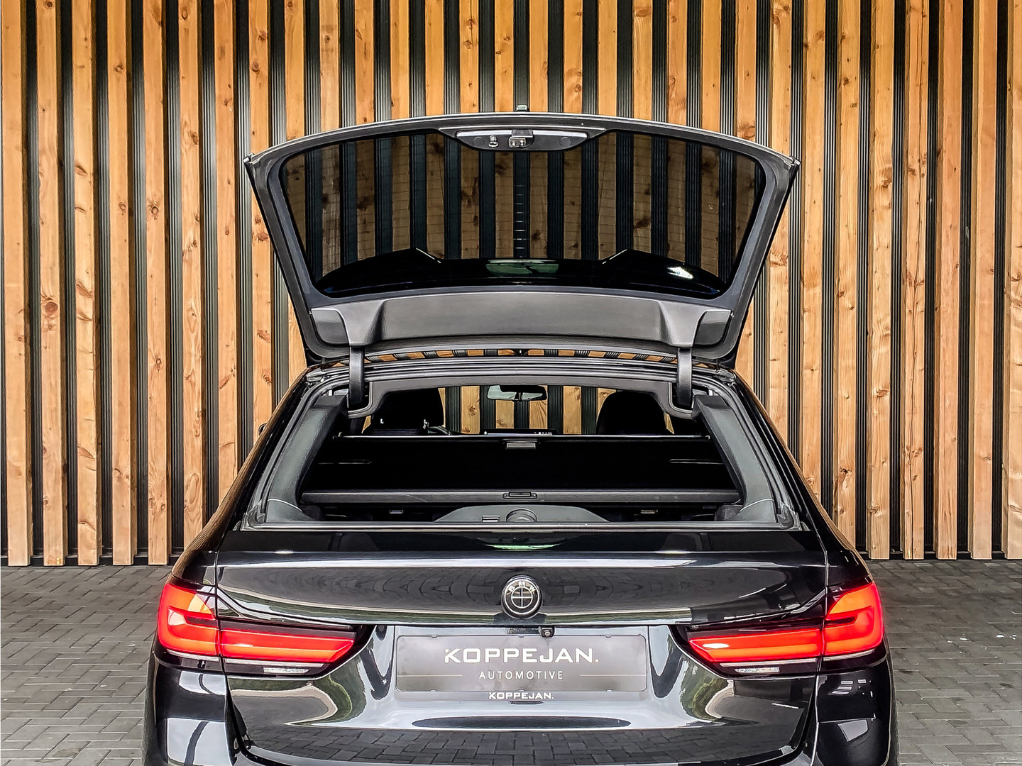 BMW BMW