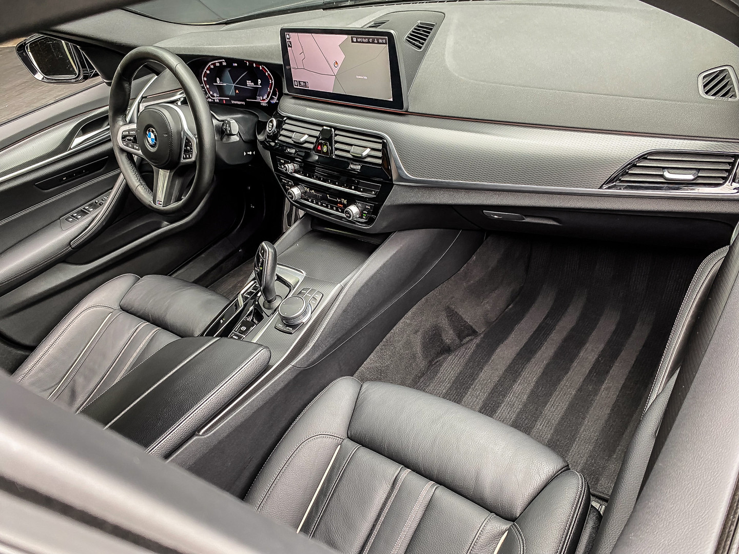 BMW BMW