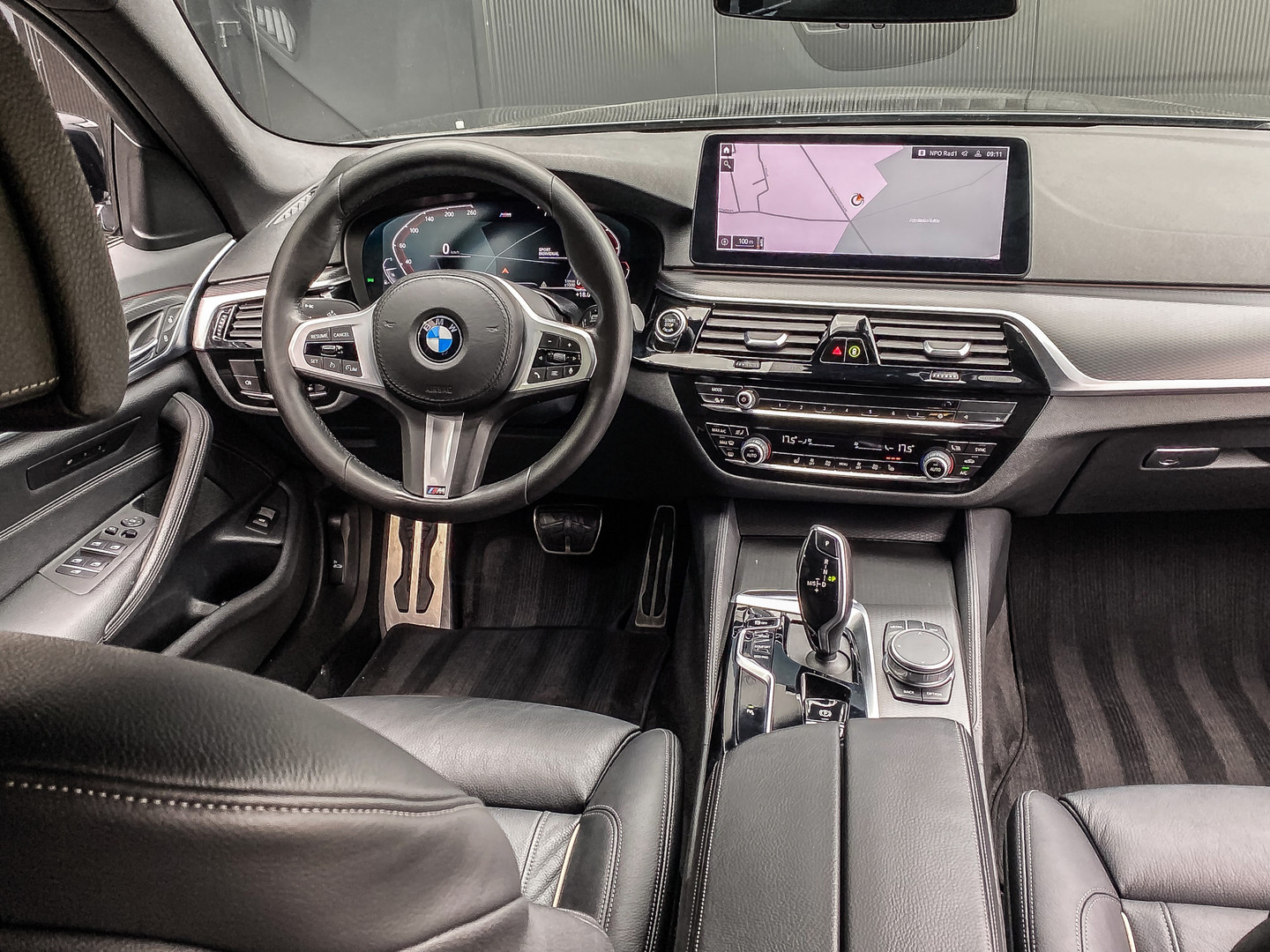 BMW BMW