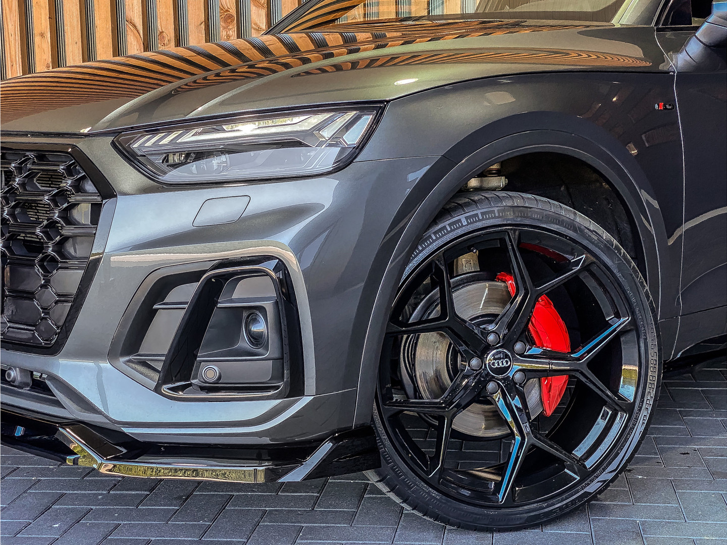 Audi