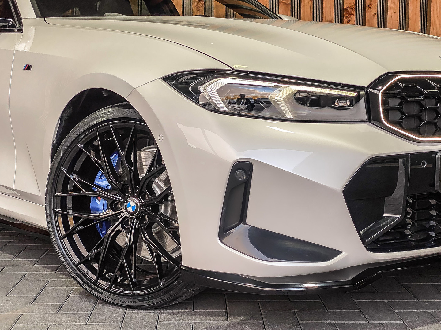 BMW