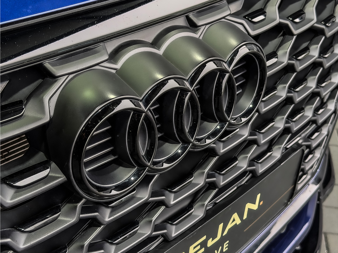 Audi Audi
