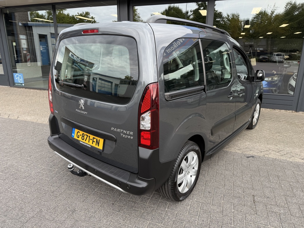 Peugeot Peugeot