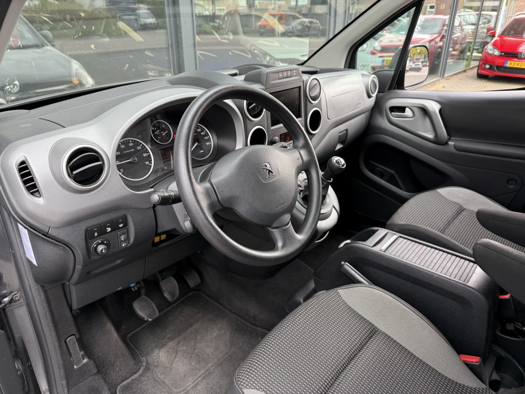 Peugeot Peugeot