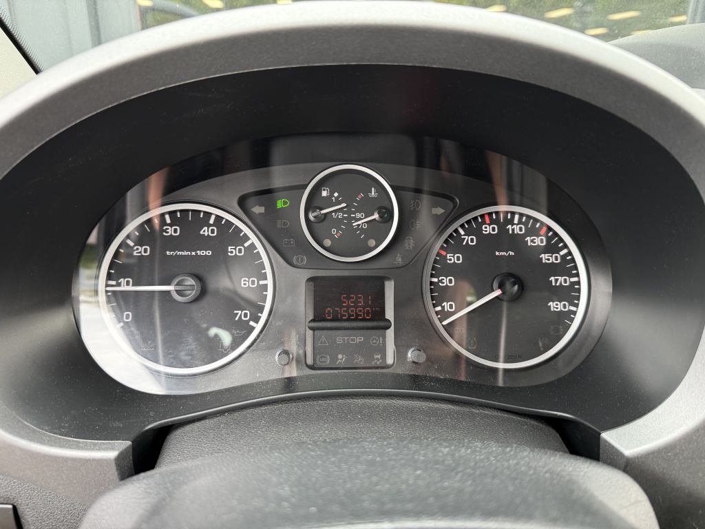 Peugeot Peugeot