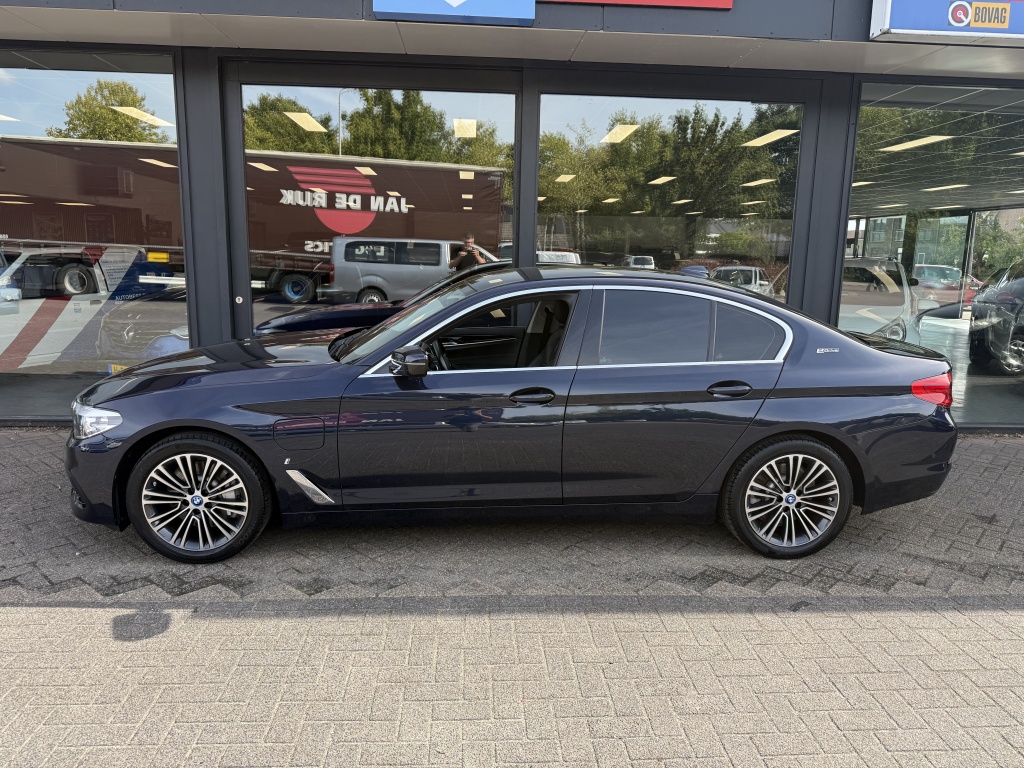 BMW BMW