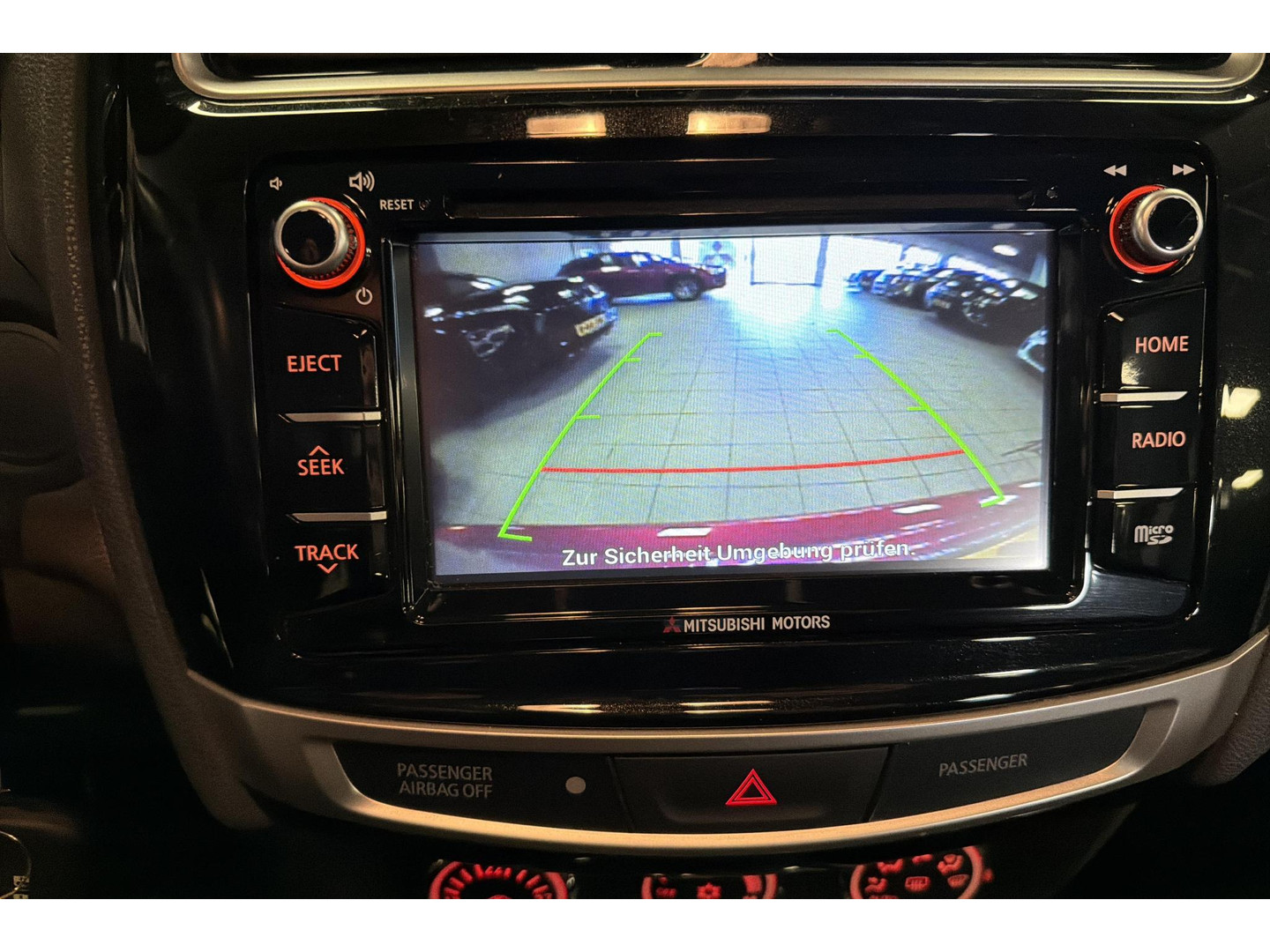 Mitsubishi Mitsubishi