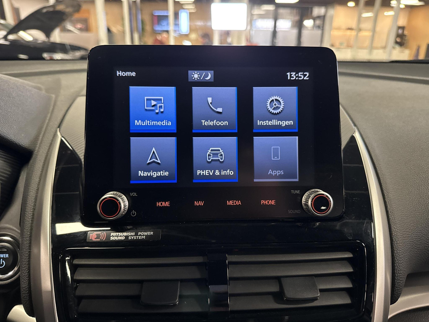 Mitsubishi Mitsubishi