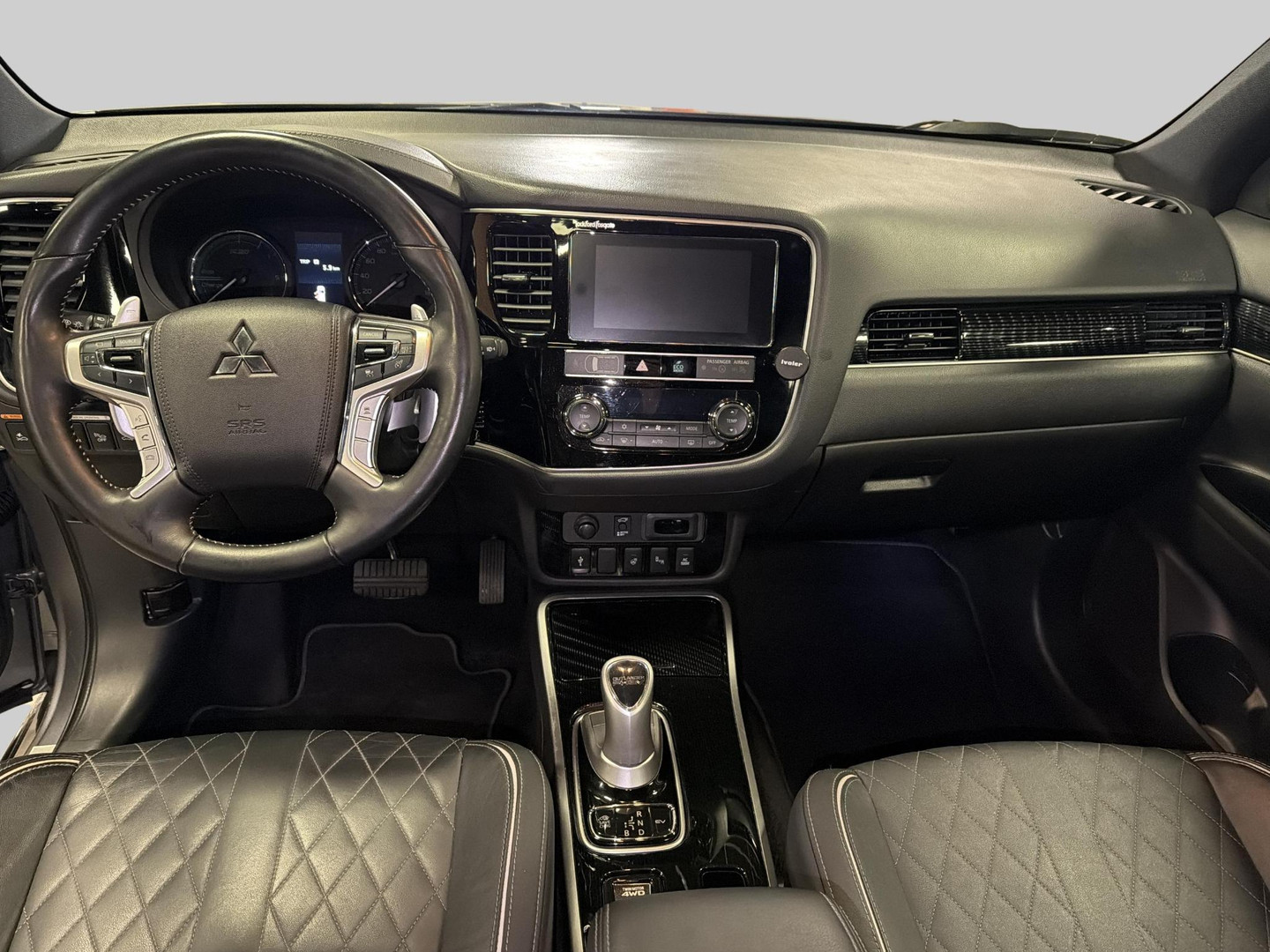 Mitsubishi Mitsubishi