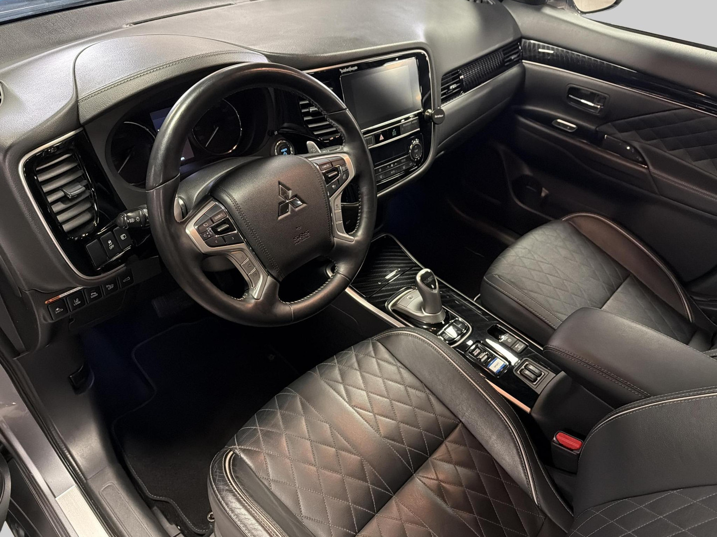 Mitsubishi Mitsubishi