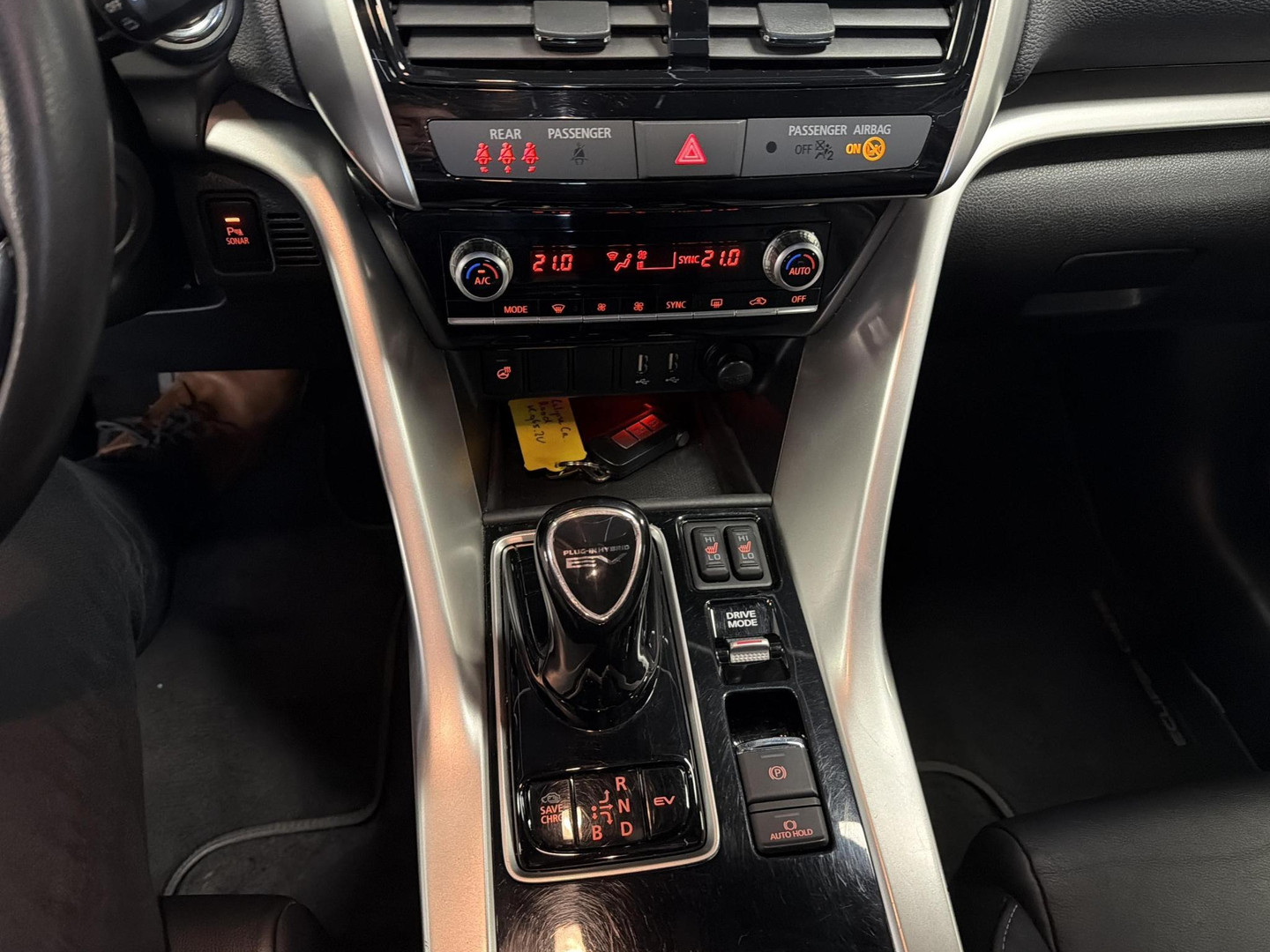 Mitsubishi Mitsubishi