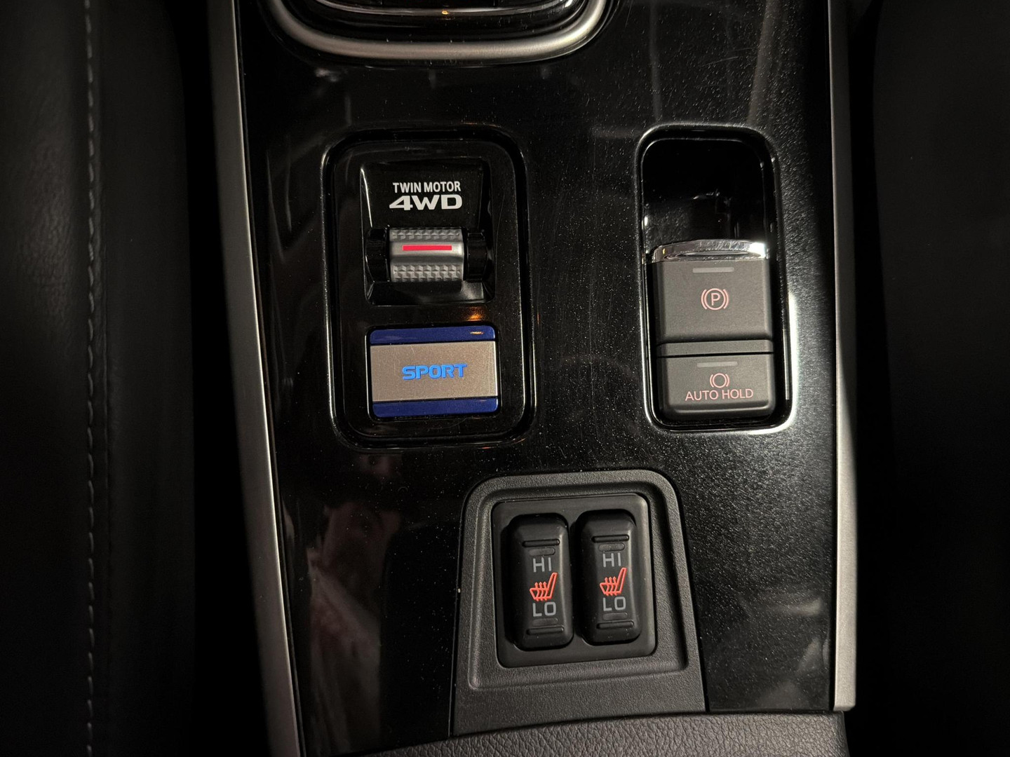 Mitsubishi Mitsubishi