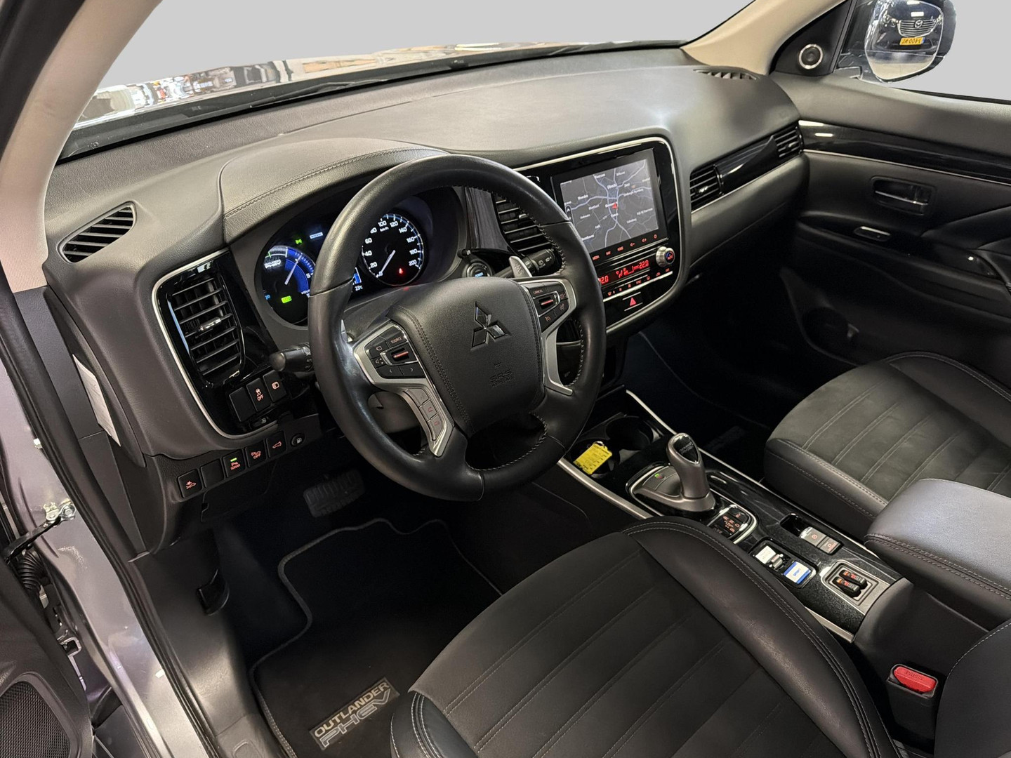 Mitsubishi Mitsubishi