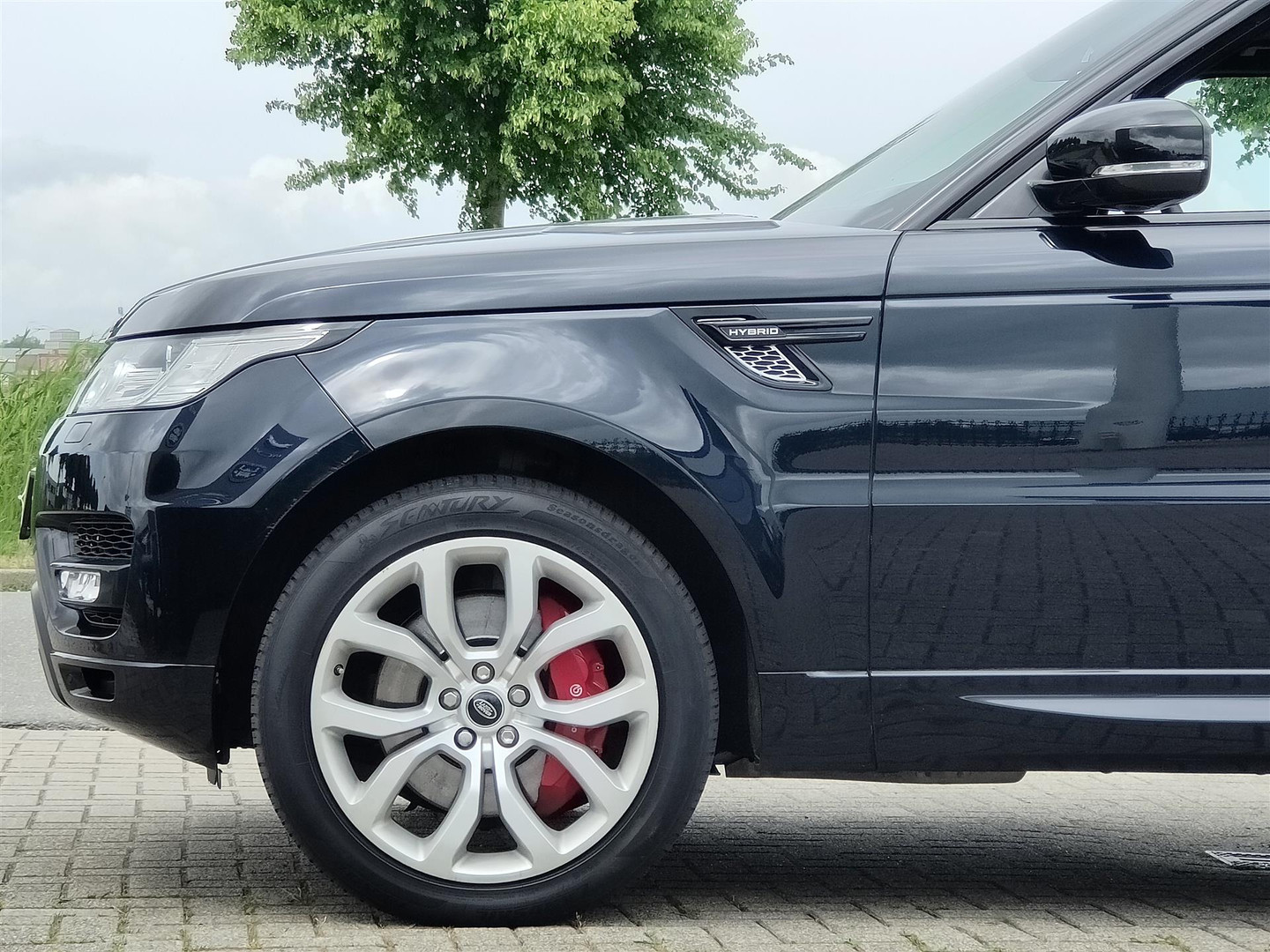 Land Rover