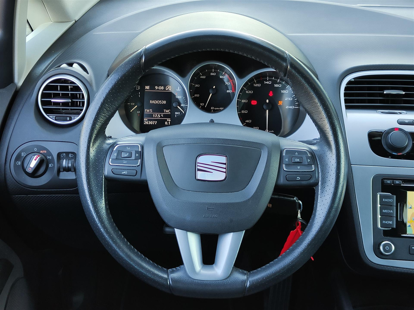 SEAT