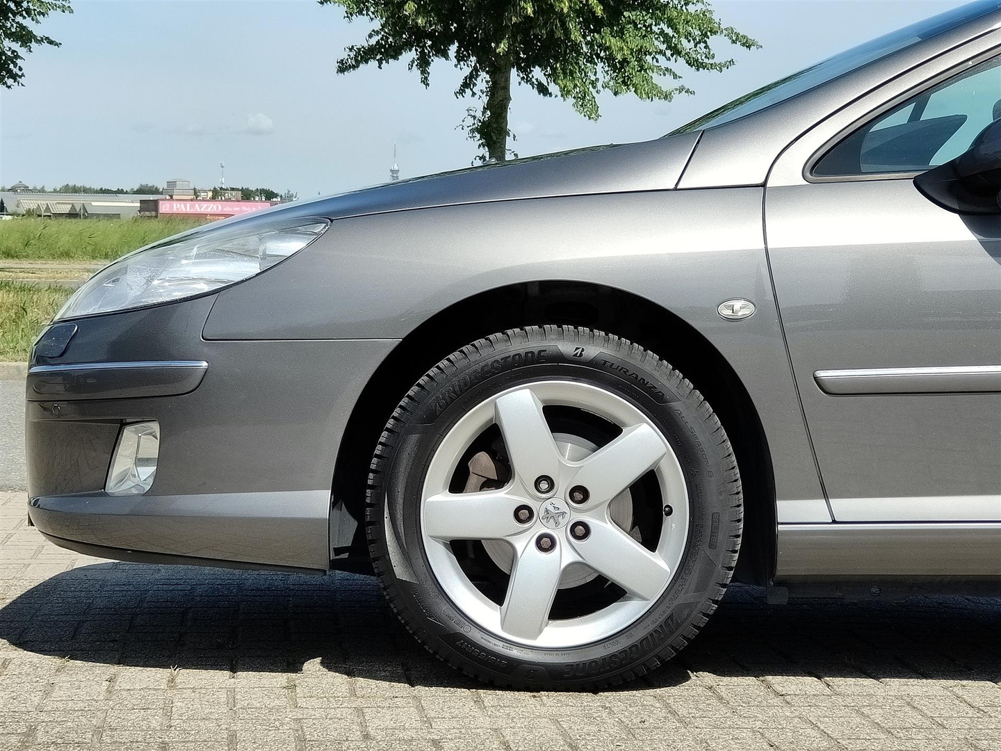 Peugeot
