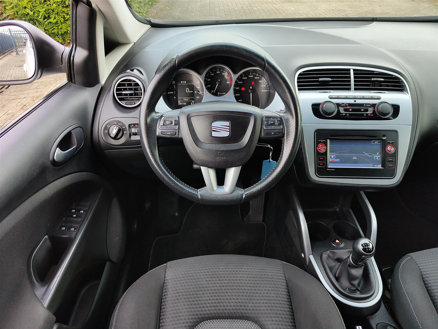 SEAT