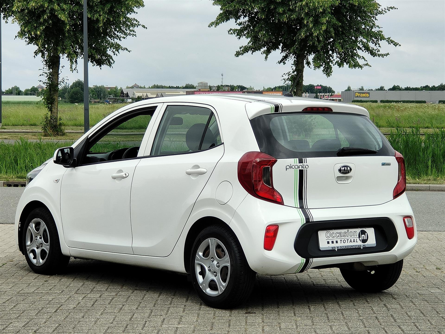Kia