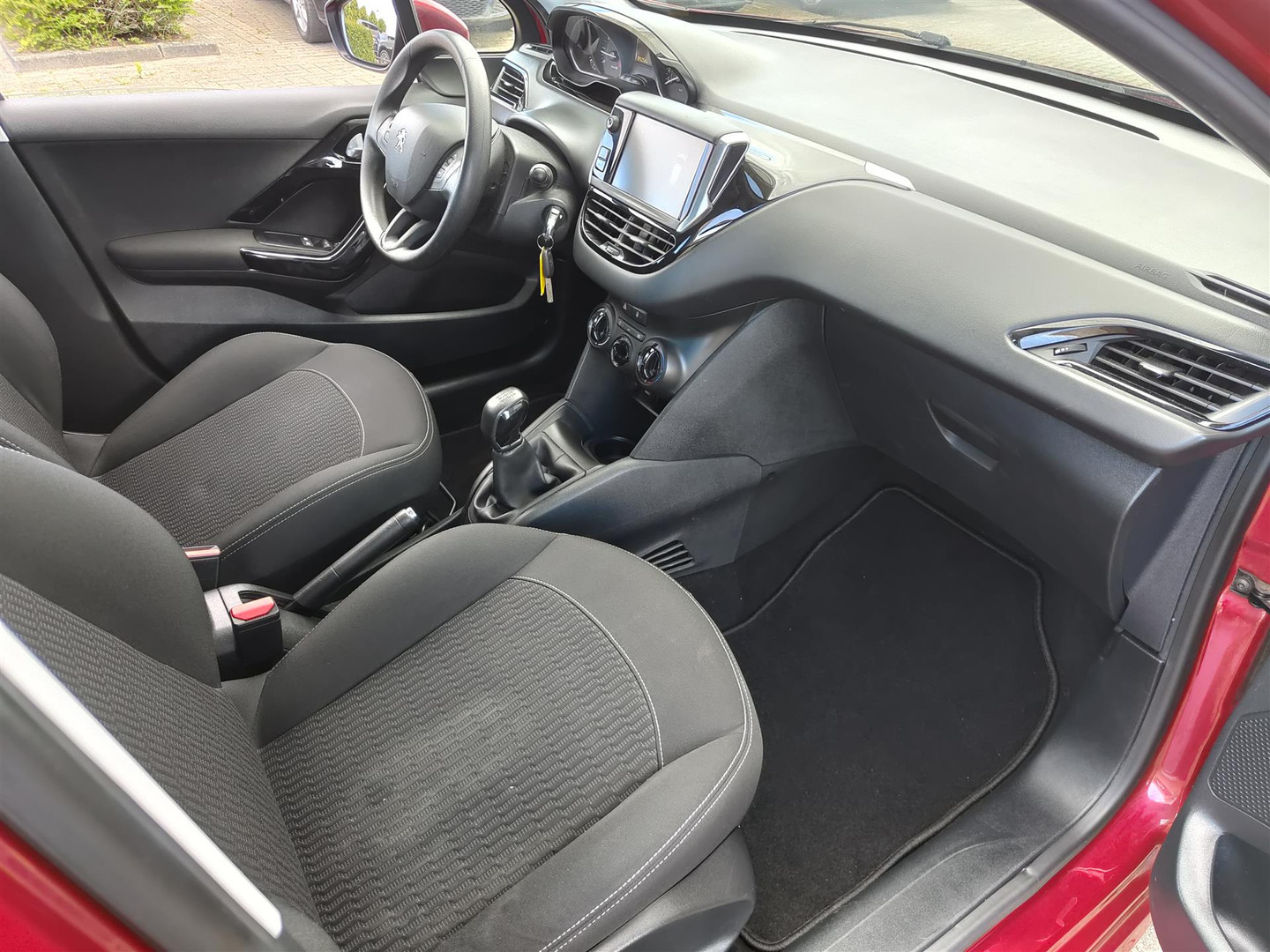 Peugeot
