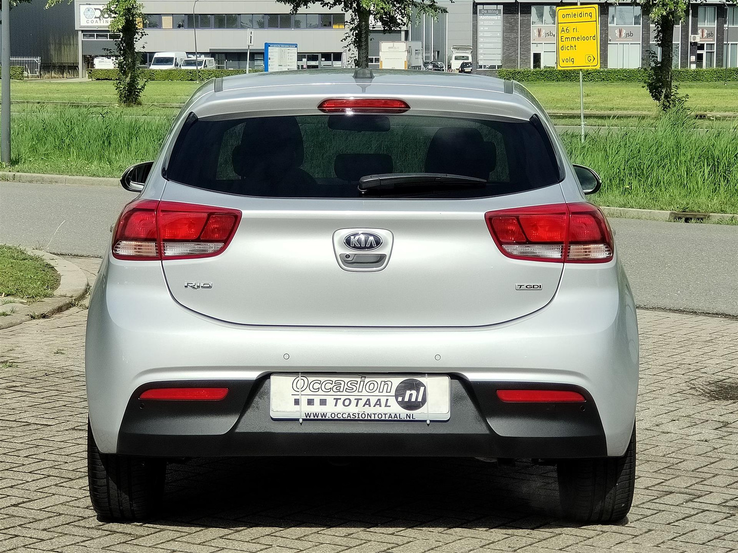Kia