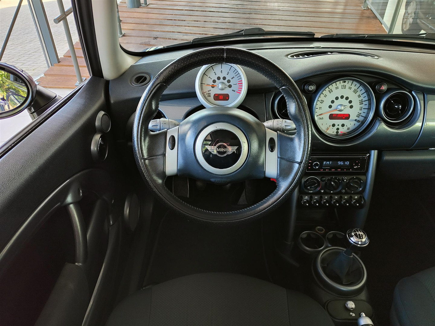 MINI