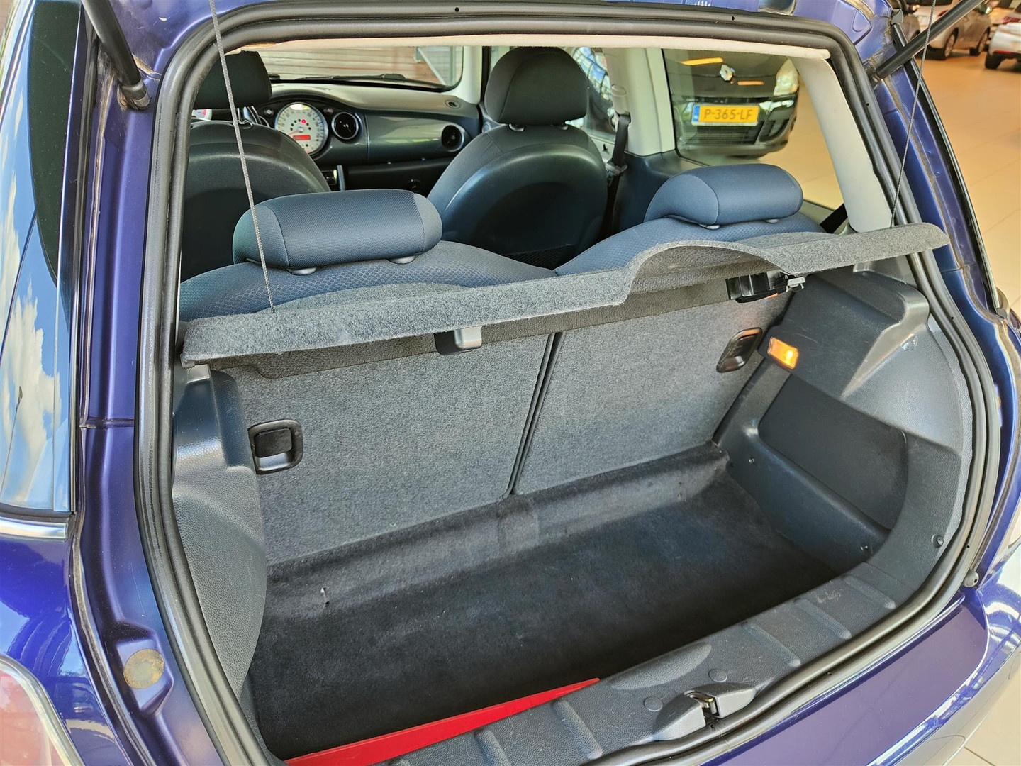 MINI
