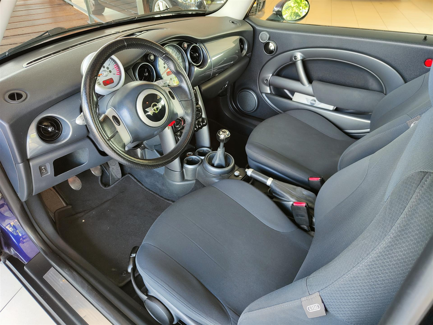 MINI