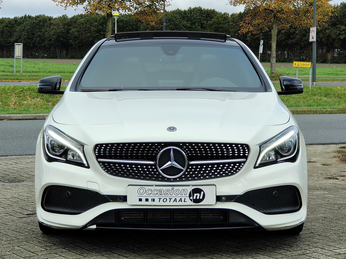 Mercedes-Benz Mercedes-Benz