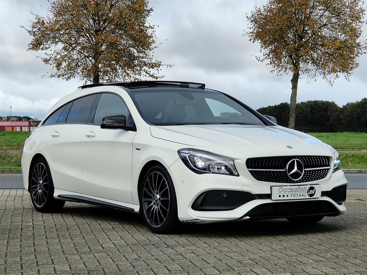 Mercedes-Benz Mercedes-Benz