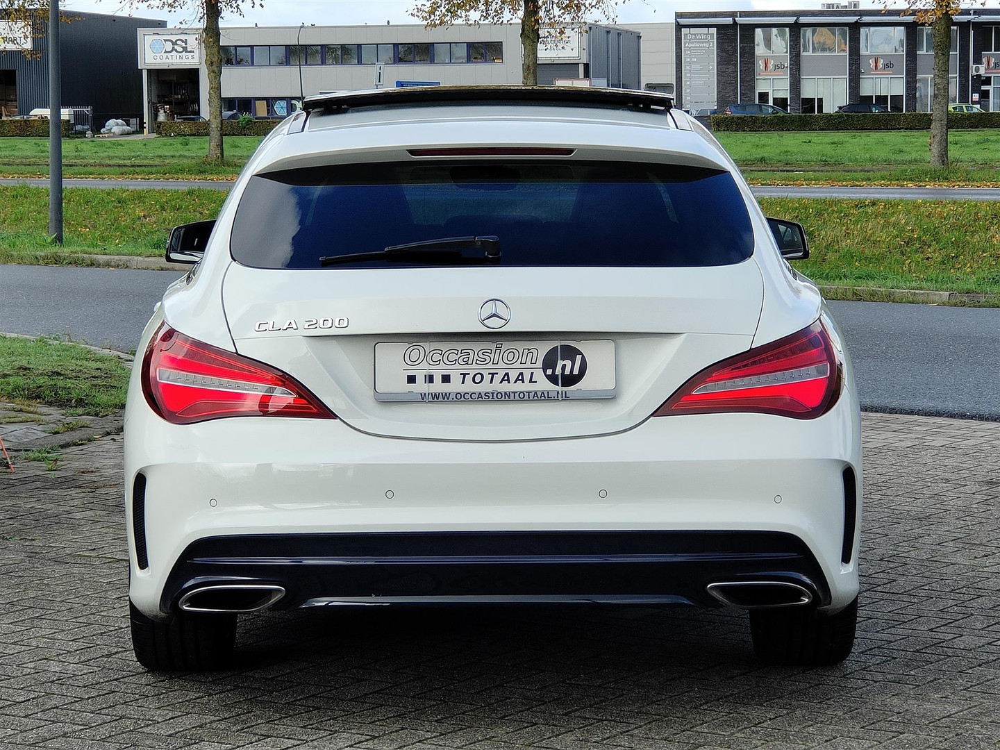 Mercedes-Benz Mercedes-Benz