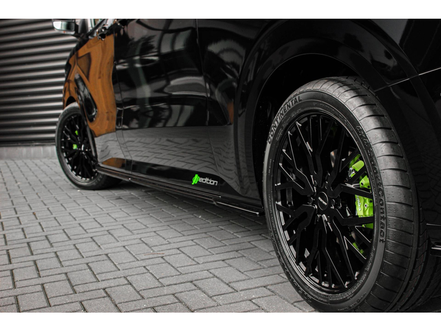 Ford Ford