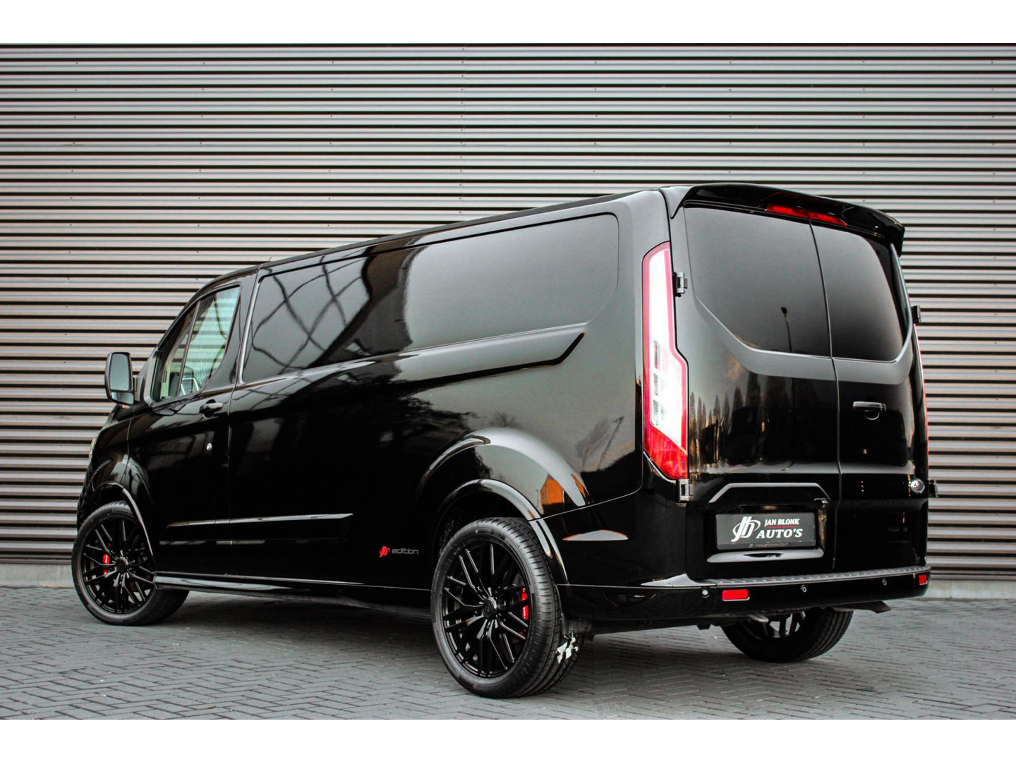 Ford Ford