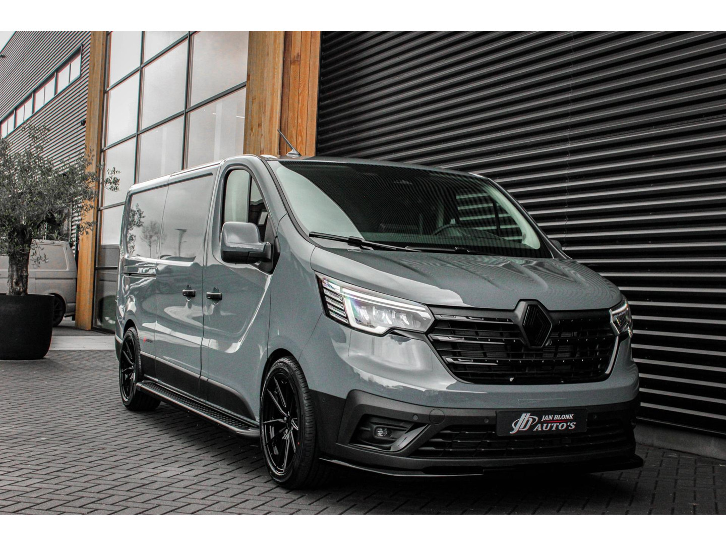 Renault Renault