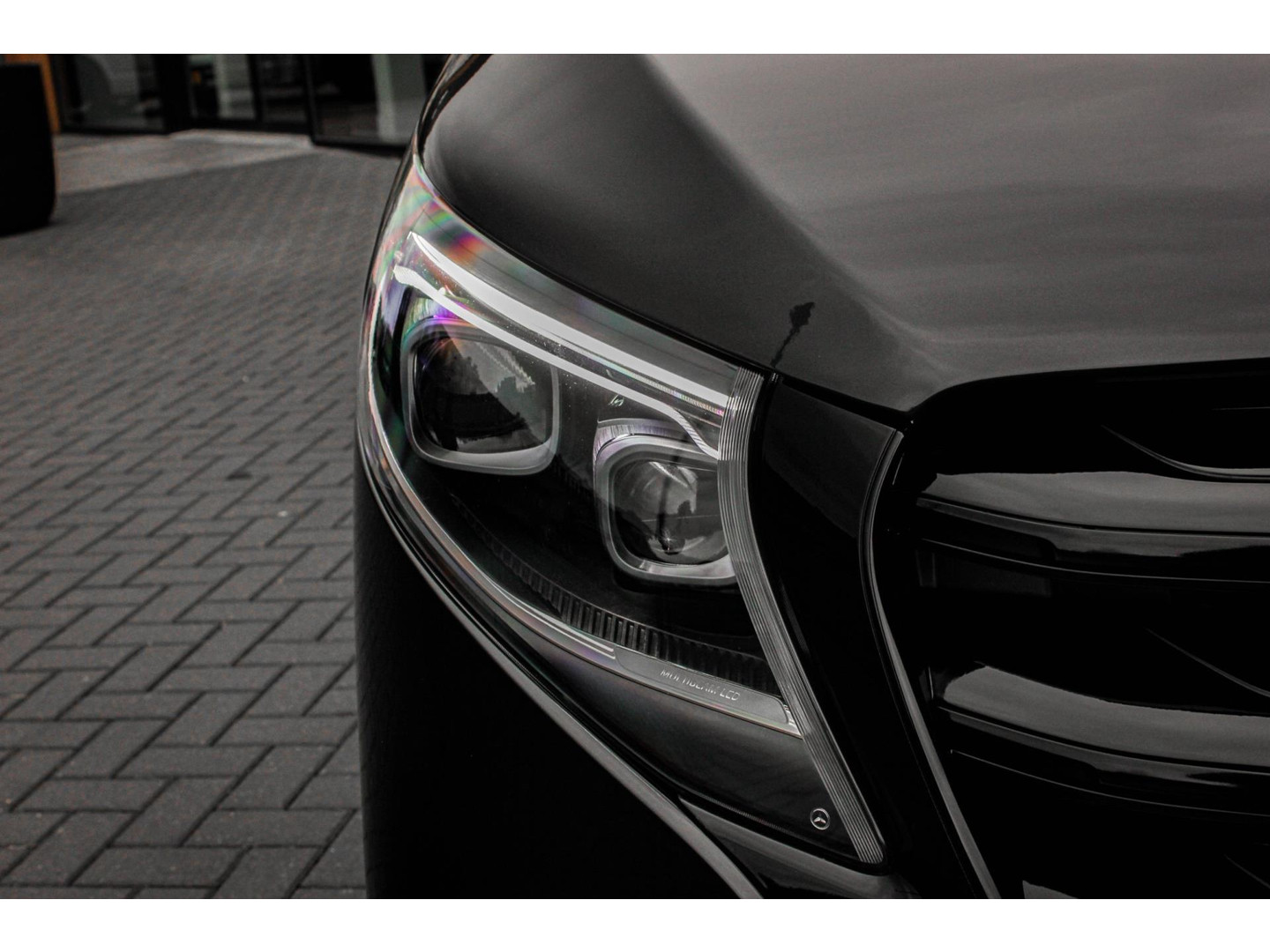 Mercedes-Benz Mercedes-Benz