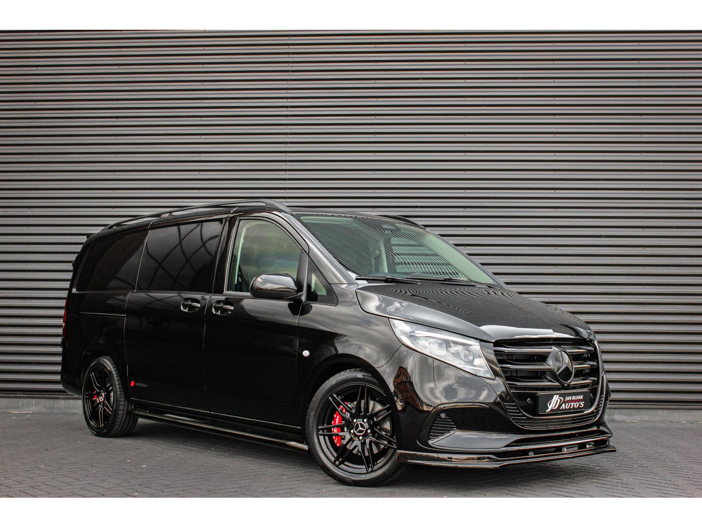 Mercedes-Benz Mercedes-Benz