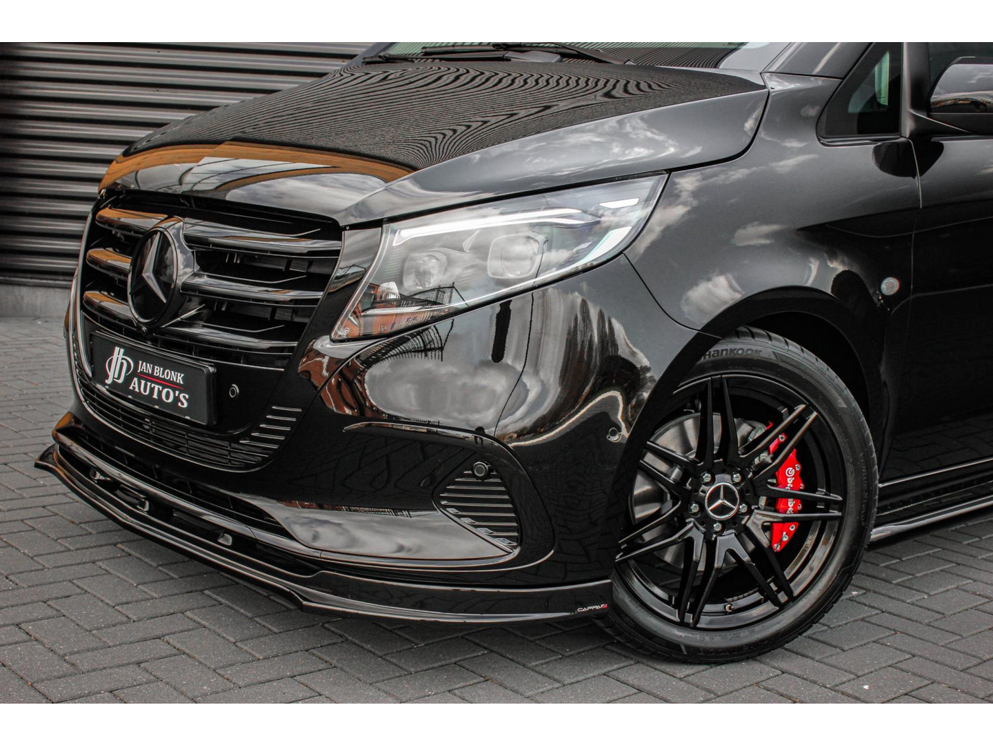 Mercedes-Benz Mercedes-Benz