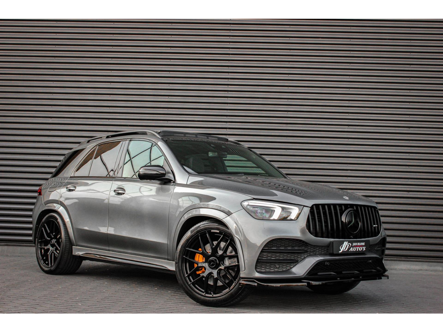 Mercedes-Benz Mercedes-Benz
