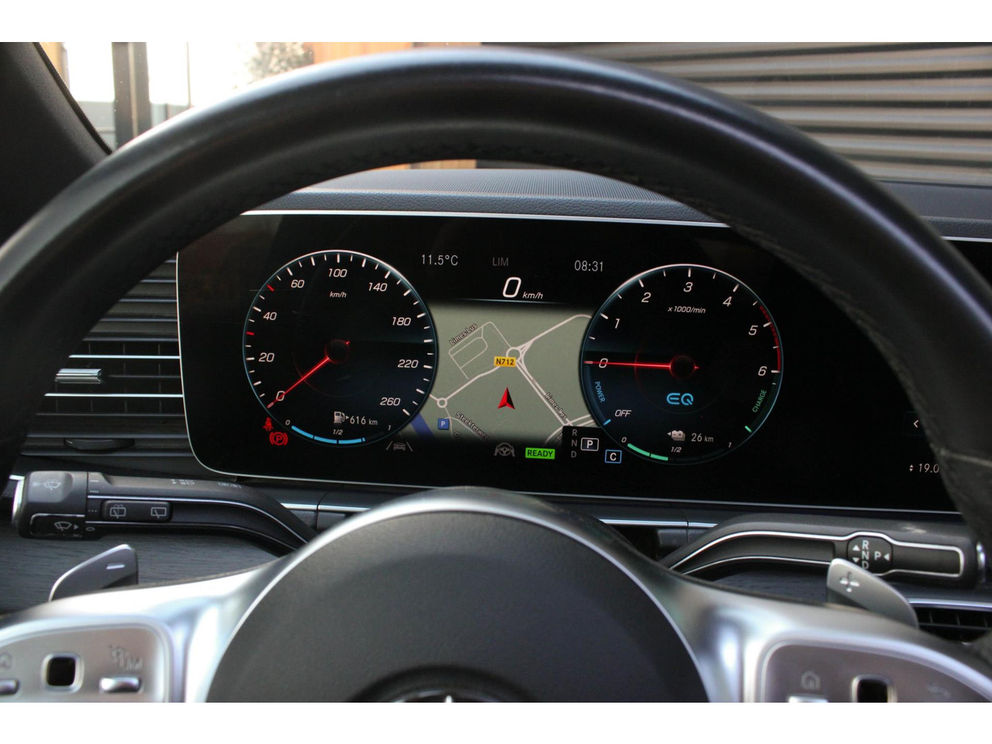 Mercedes-Benz Mercedes-Benz