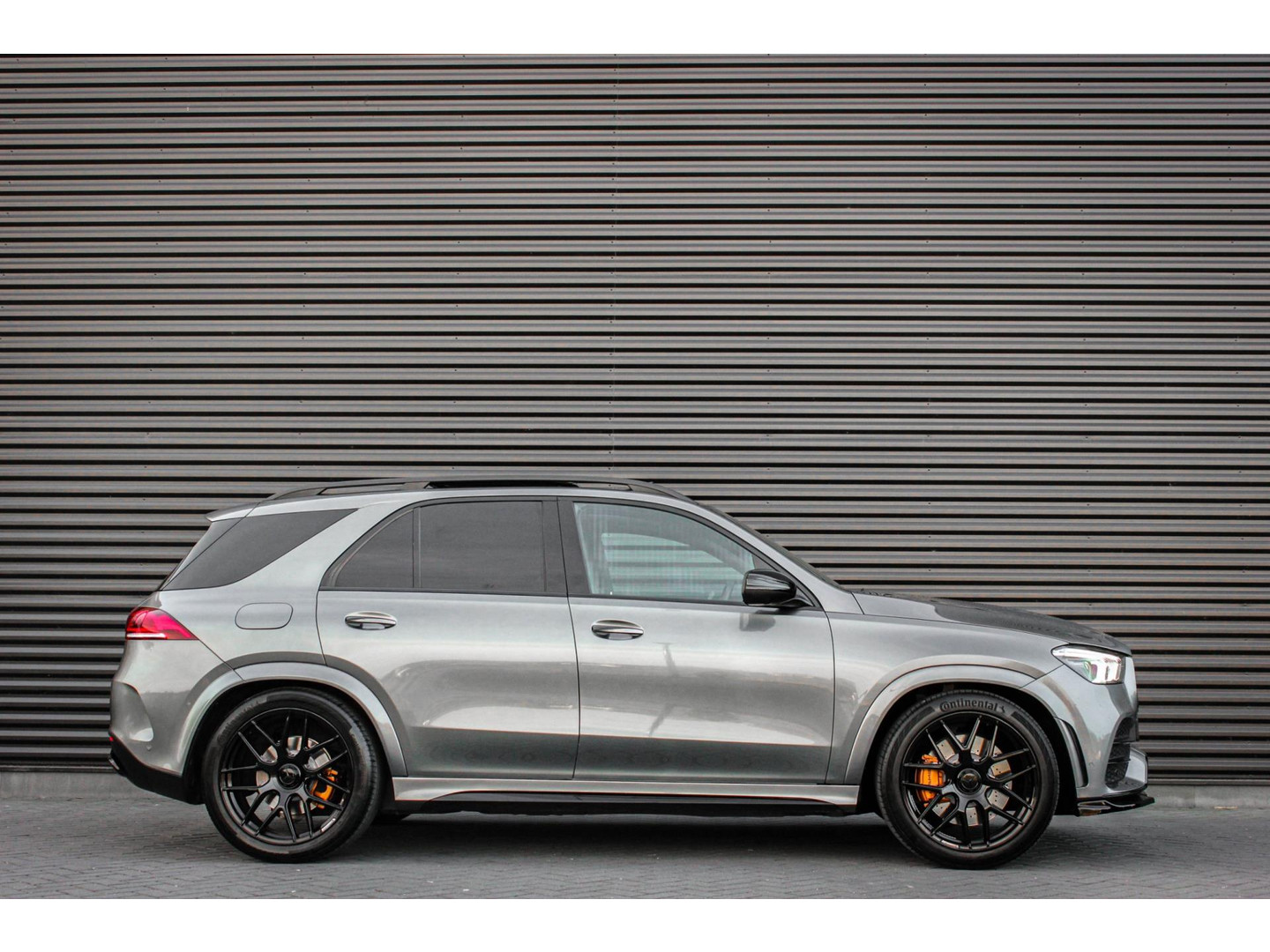 Mercedes-Benz Mercedes-Benz