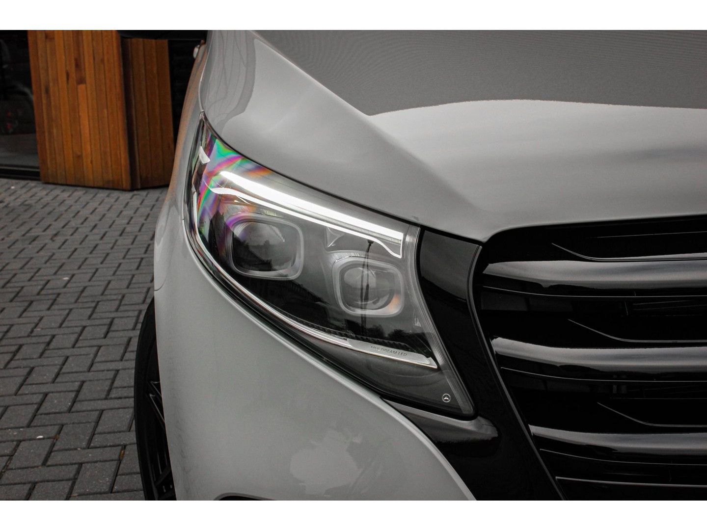 Mercedes-Benz Mercedes-Benz