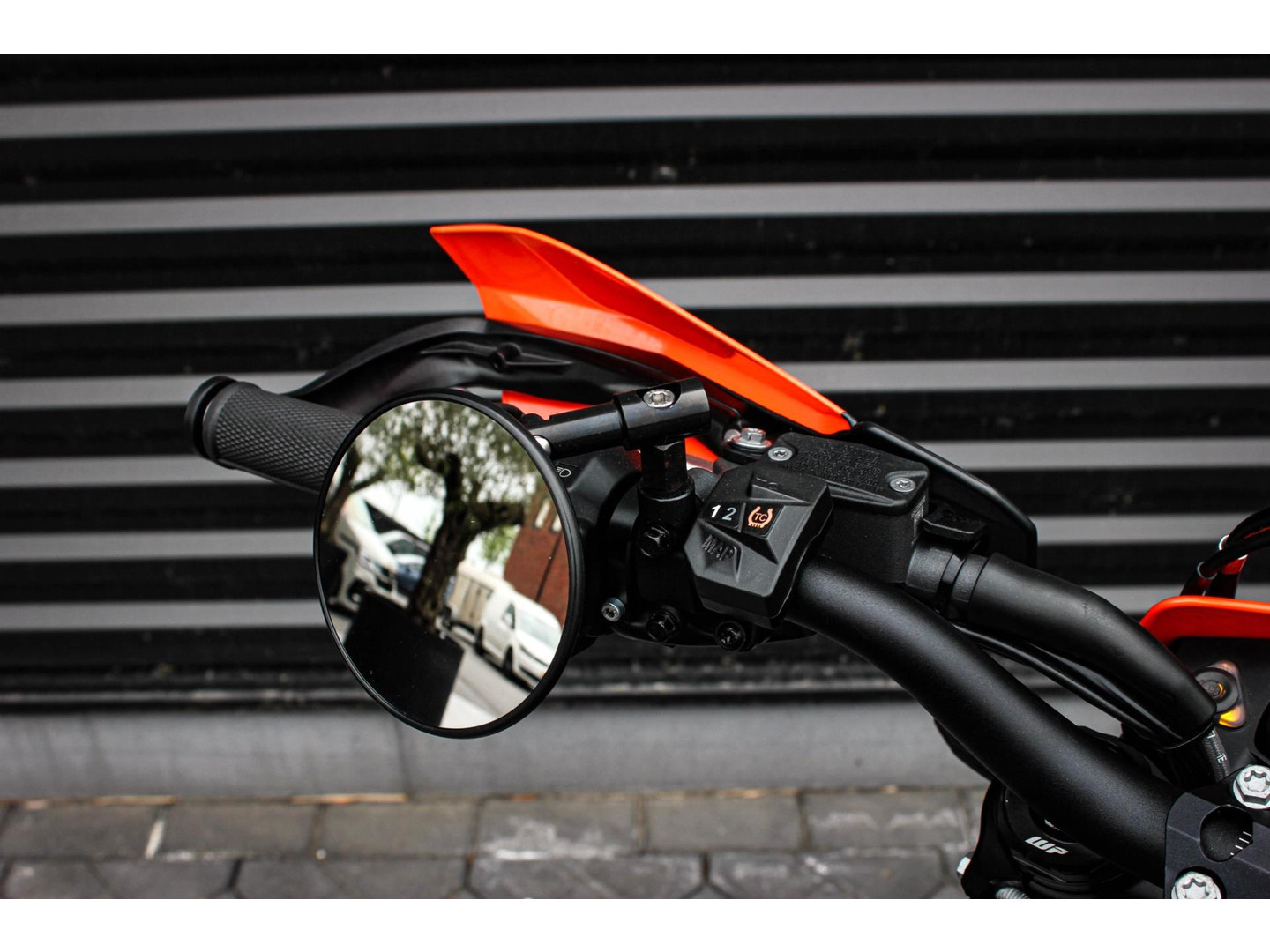 KTM