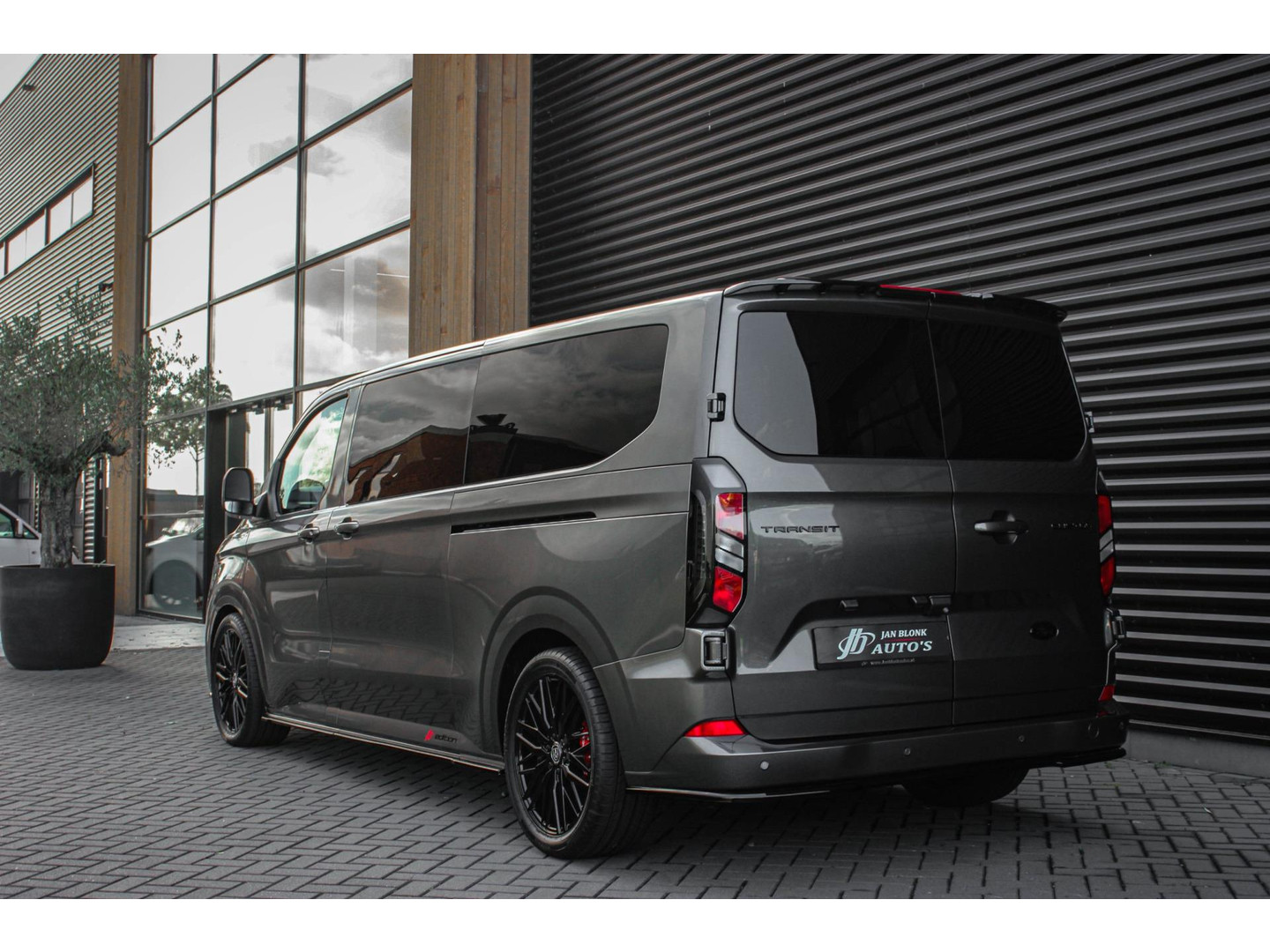 Ford