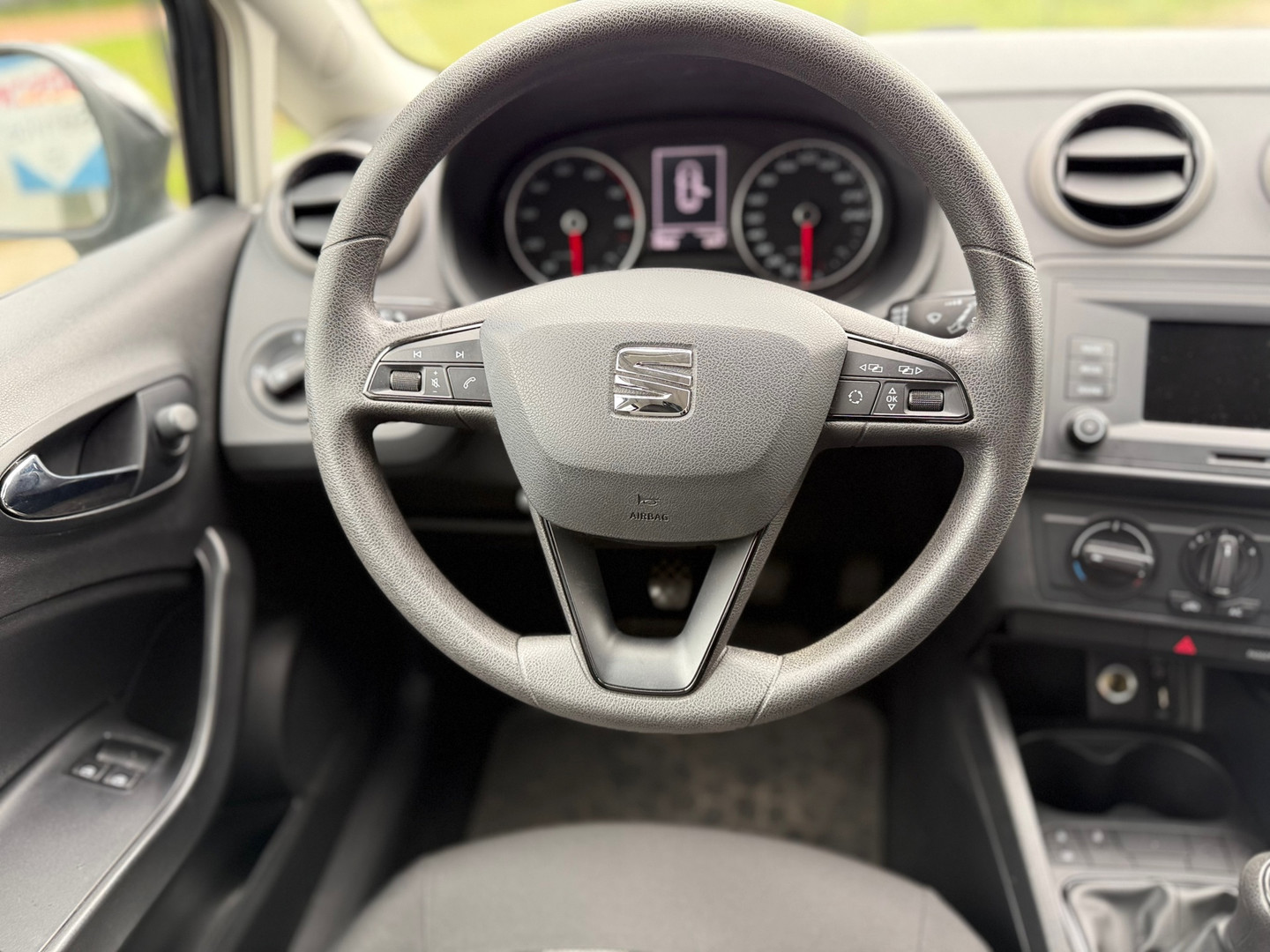 SEAT SEAT
