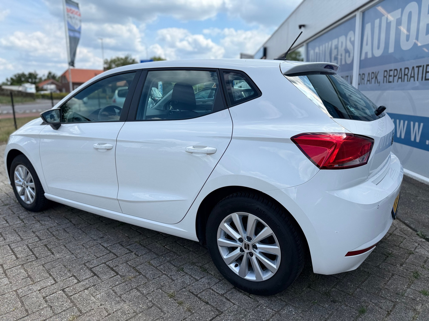 SEAT