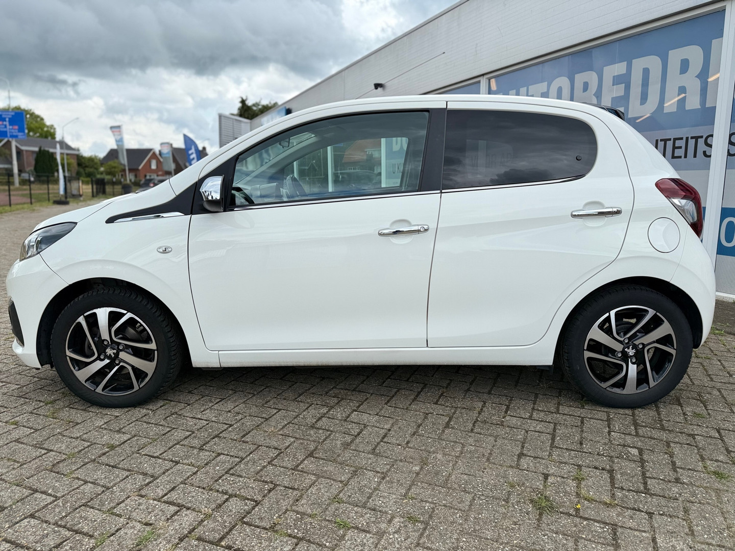 Peugeot