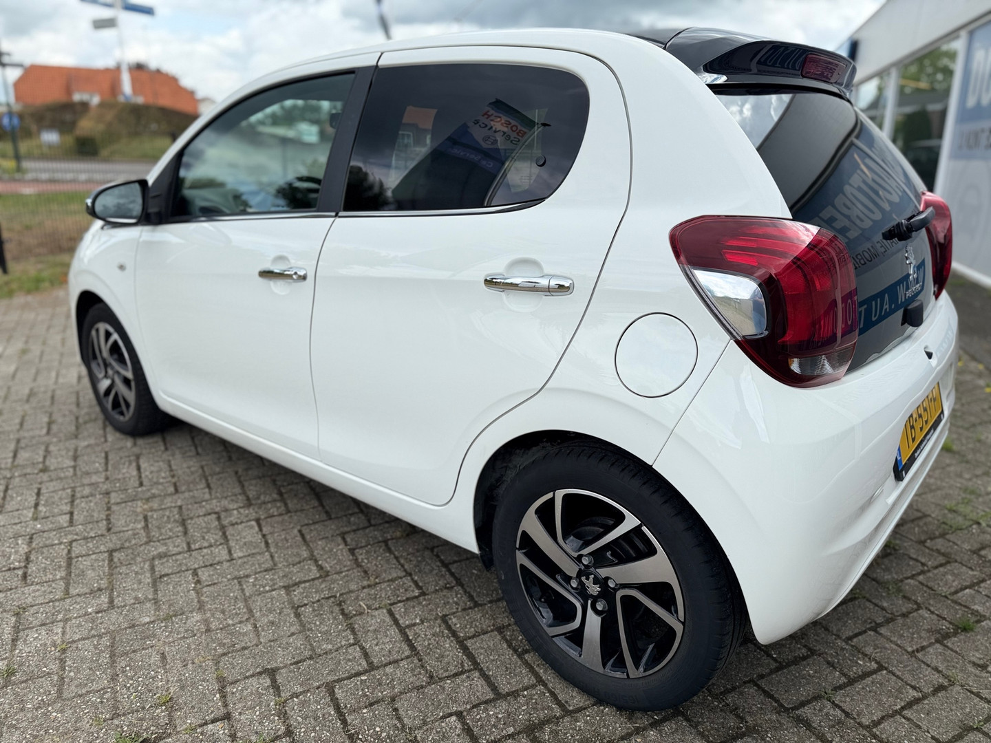 Peugeot