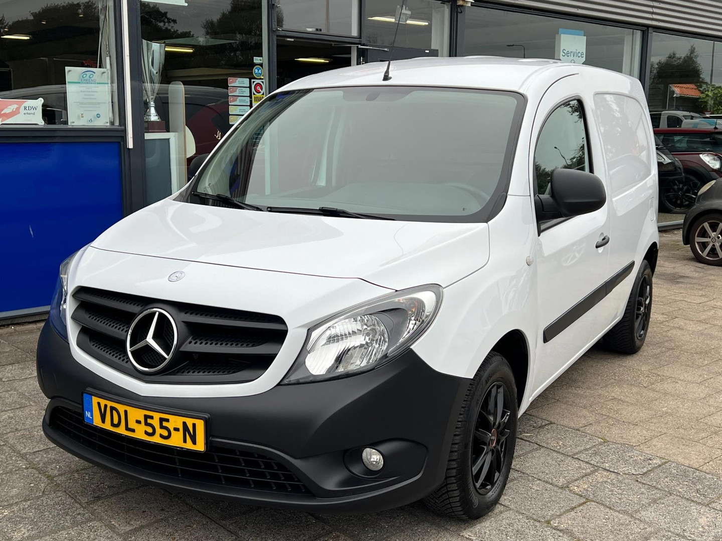 Mercedes-Benz