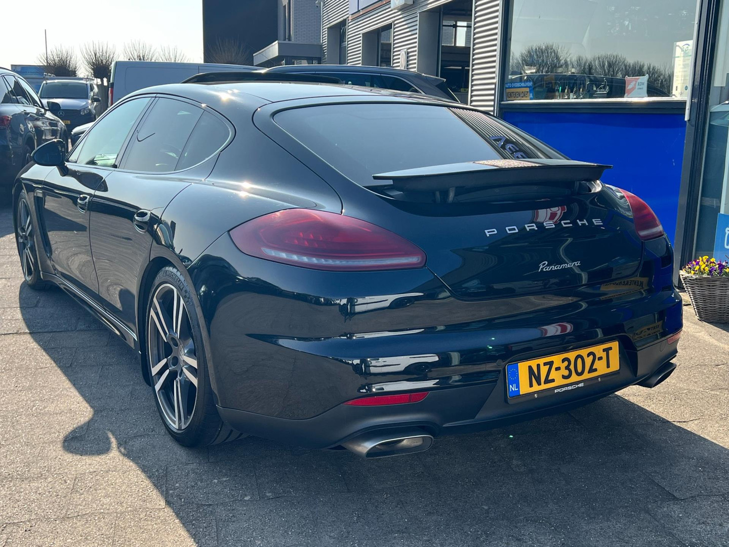 Porsche